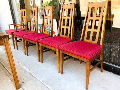 Used Furniture Store «Furniture Lounge», reviews and photos, 11 E University Ave, Champaign, IL 61820, USA