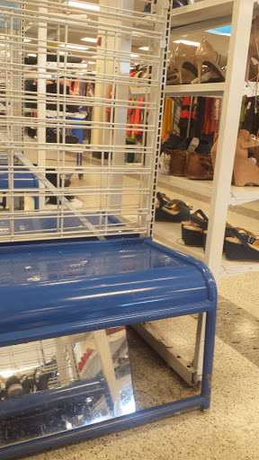 Clothing Store «Ross Dress for Less», reviews and photos, 5800 Baltimore National Pike, Catonsville, MD 21228, USA