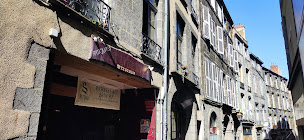 Photo n°10 de Centre ville , cathédrale , terrasses à Clermont-Ferrand ()