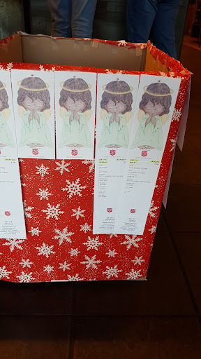 Coffee Shop «Starbucks», reviews and photos, 1720 S Orange Blossom Trail, Apopka, FL 32703, USA