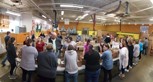 Freestore Foodbank – Mayerson Distribution Center Find Soup kitchen in El Paso Near Location