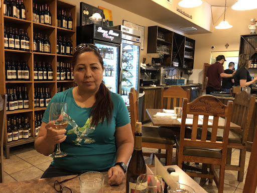 Pizza Restaurant «Luna Rossa Winery & Pizzeria», reviews and photos, 1321 Avenida de Mesilla, Las Cruces, NM 88005, USA