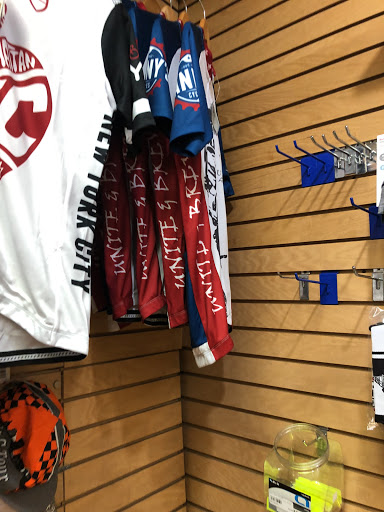 Bicycle Store «Pelham Bicycle Center», reviews and photos, 109 Wolfs Ln, Pelham, NY 10803, USA