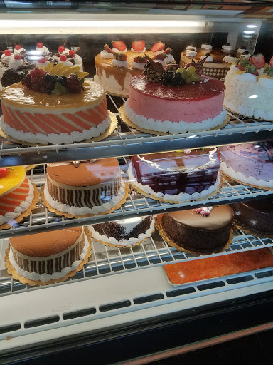 Le Mirage Pastry