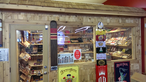 Liquor Store «I & S Wine And Spirits», reviews and photos, 1025 W 63rd St, Chicago, IL 60621, USA