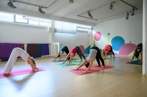 Yoga & pilates Firenze - Olistic Network aps