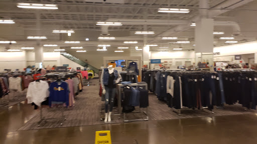 Department Store «Nordstrom Rack at The Block Northway», reviews and photos, 8031 McKnight Rd, Pittsburgh, PA 15237, USA