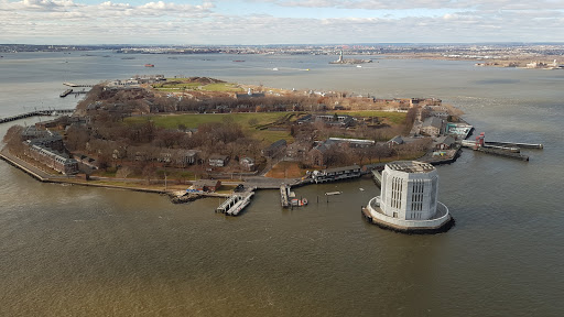 Tourist Attraction «Manhattan Helicopters», reviews and photos, 6 E River Piers, New York, NY 10005, USA