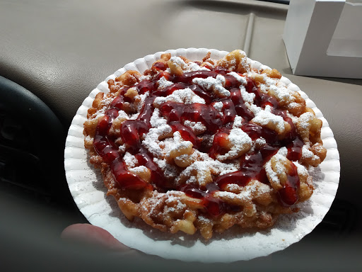 Shopping Mall «Indian Hills Shopping Center», reviews and photos, 2407 W 13th St N, Wichita, KS 67203, USA