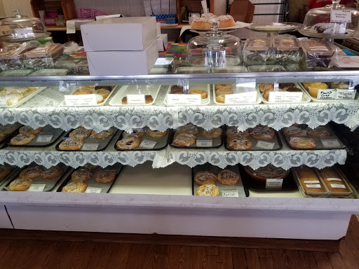 Bakery «Piece-A-Cake Bakery», reviews and photos, 304 N River St, East Dundee, IL 60118, USA