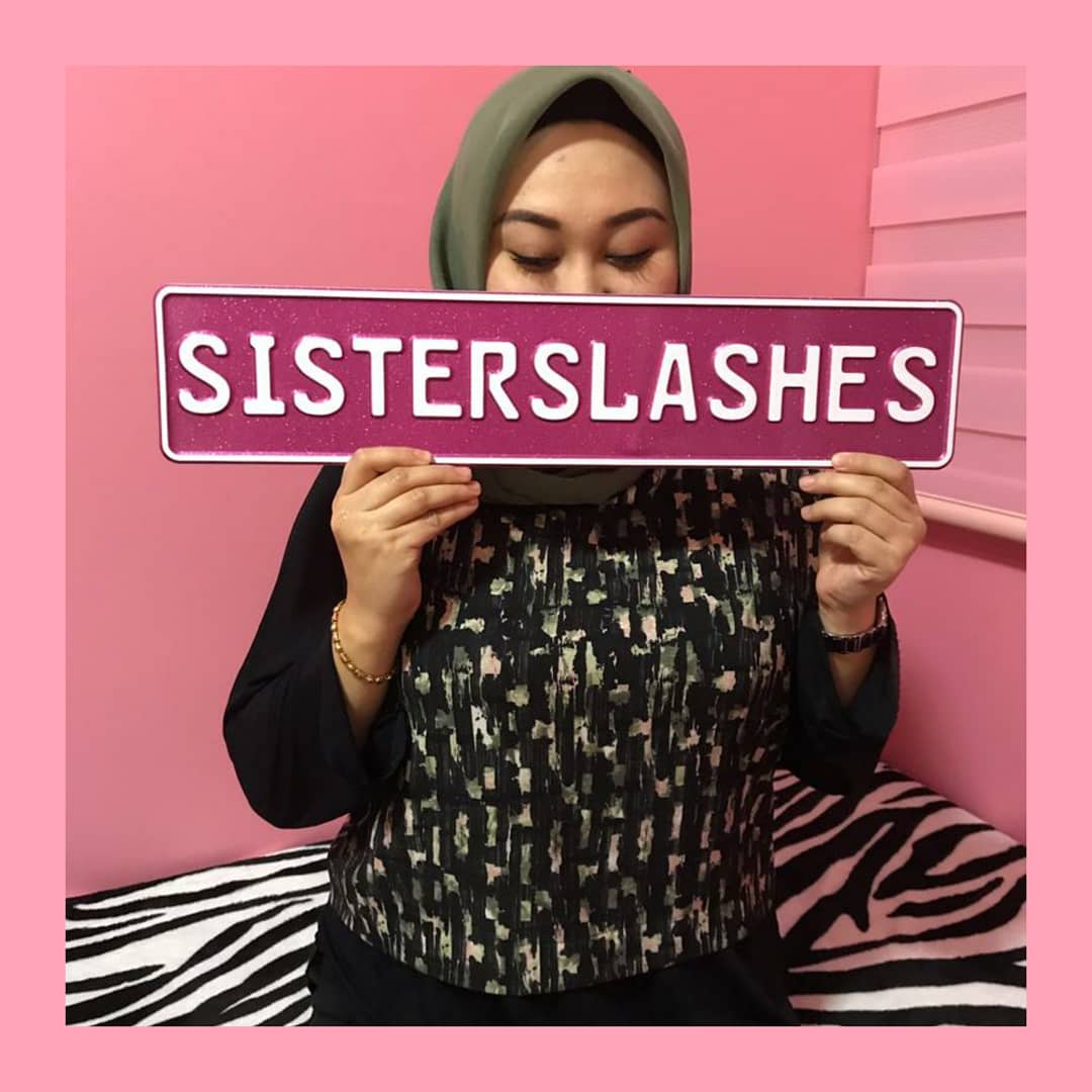 Sisterslashes Official