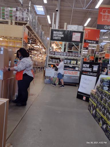 Home Improvement Store «The Home Depot», reviews and photos, 110 E Bert Kouns Industrial Loop, Shreveport, LA 71106, USA