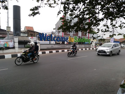 Welcoming Statue Of Bandung