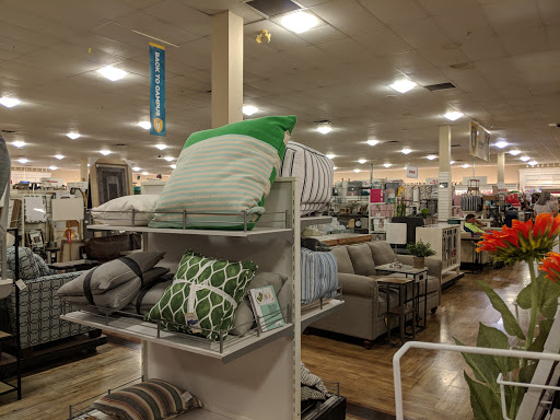 Department Store «HomeGoods», reviews and photos, 7871 N Blackstone Ave, Fresno, CA 93720, USA