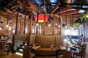 Xiwu Restaurante Asiático image