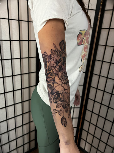 Tattoo Shop «Guru Tattoo Studio & Piercings», reviews and photos, 1271 Blue Heron Blvd, West Palm Beach, FL 33404, USA