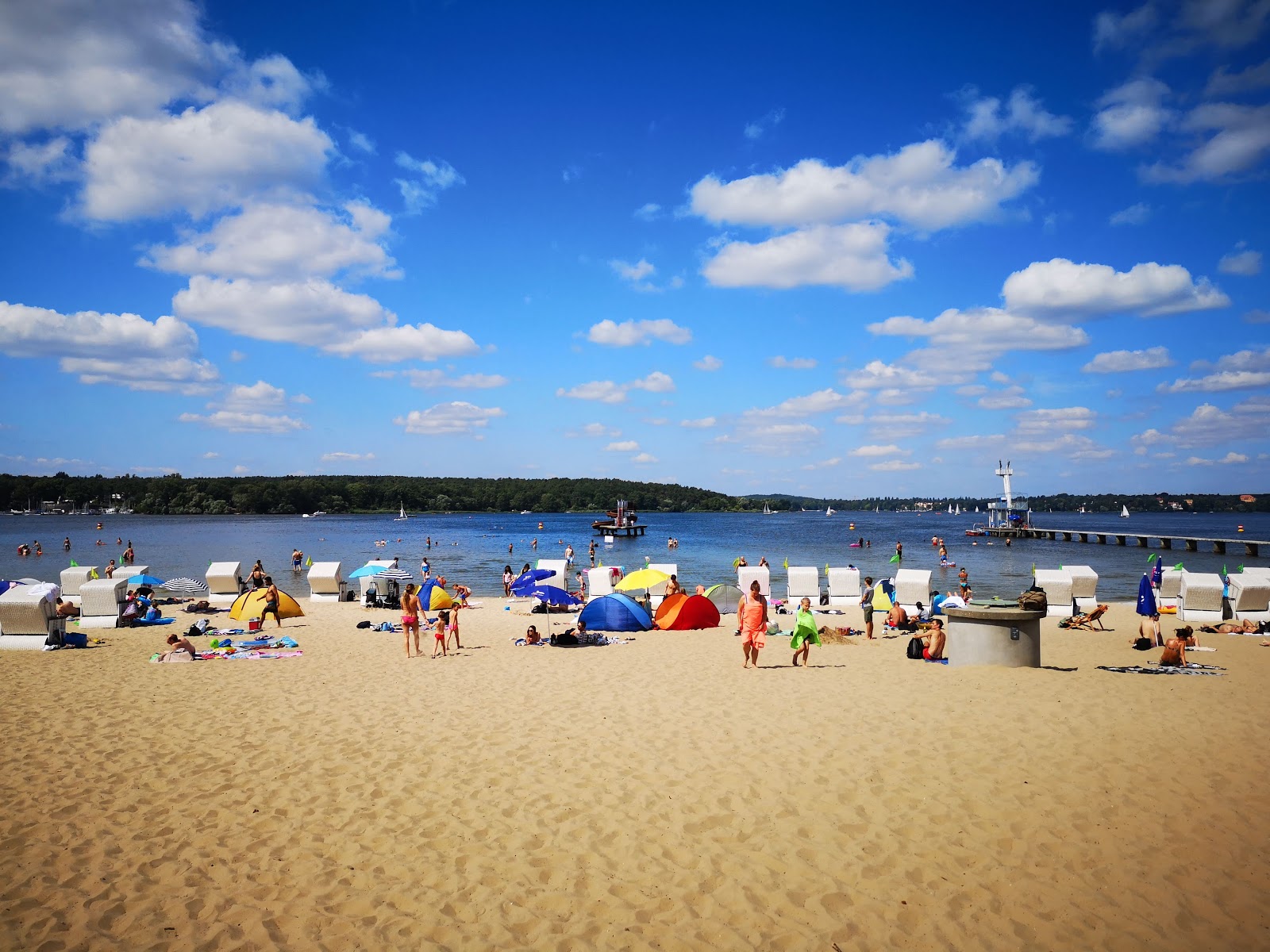 Photo of Wannsee Beach and the settlement