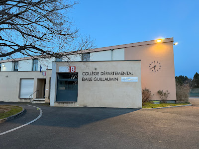 Collège Emile Guillaumin à Cosne-d'Allier