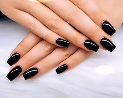 Christie's Lash & Nail à Thonon-les-Bains