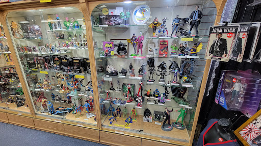 Collectibles Store «Alien Entertainment Store», reviews and photos, 702 S Main St, Lombard, IL 60148, USA