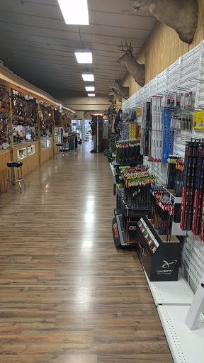 Sporting Goods Store «Cutting Edge Sporting Goods-In», reviews and photos, 206 W Main St, Greensburg, IN 47240, USA