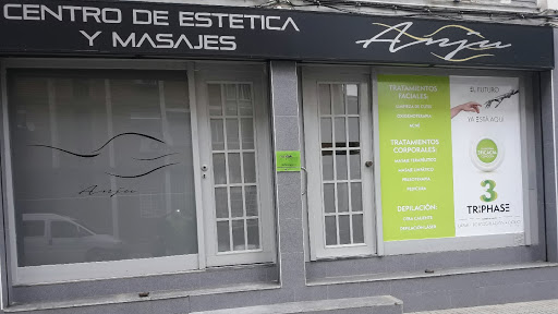Clínica Veterinaria Poveda en Roquetas de Mar