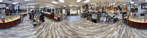 Pawn Shop «Pine Ridge Pawn & Jewelry», reviews and photos, 2033 Pine Ridge Rd #4, Naples, FL 34109, USA