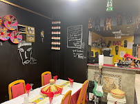 Atmosphère du Restaurant érythréen Restaurant Asmara -ቤት መግቢ ኣስመራ - Spécialités Érythréennes et Éthiopiennes à Lyon - n°2