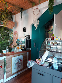Atmosphère du Restaurant brunch Café Hippi’Eat à Saint-Pierre - n°1