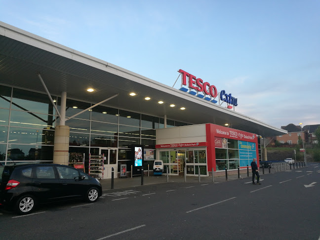 Tesco Extra - Supermarket