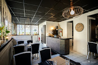Atmosphère du Restaurant Crêperie La Gourmandise à Maen Roch - n°10