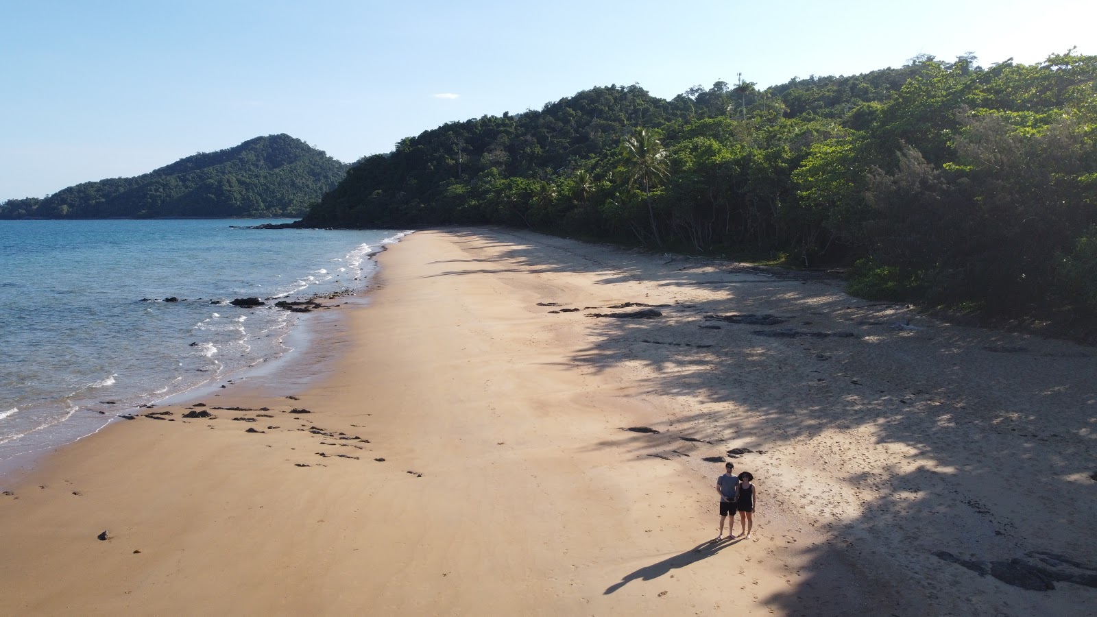 Foto di Brookes Beach e l'insediamento