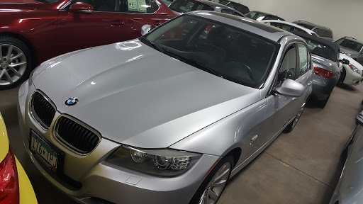 Used Car Dealer «iDeal Auto Imports», reviews and photos, 7980 Wallace Rd, Eden Prairie, MN 55344, USA