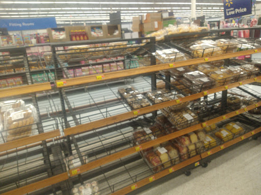 Discount Store «Walmart», reviews and photos, 1570 Chester Pike, Eddystone, PA 19022, USA