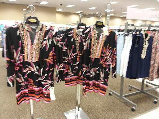 Department Store «Stein Mart», reviews and photos, 191 Rice Lake Square, Wheaton, IL 60189, USA