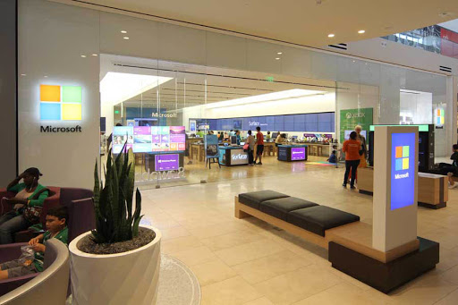 Shopping Mall «Dadeland Mall», reviews and photos, 7535 N Kendall Dr, Miami, FL 33156, USA