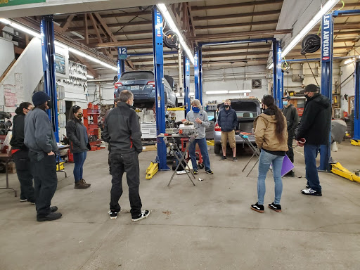 Auto Repair Shop «Modern Collision Rebuild», reviews and photos, 9270 Miller Rd NE, Bainbridge Island, WA 98110, USA