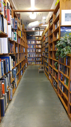 Used Book Store «Mercer Street Books», reviews and photos, 7 Mercer St, Seattle, WA 98109, USA