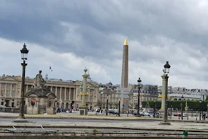 Place de la Concorde image