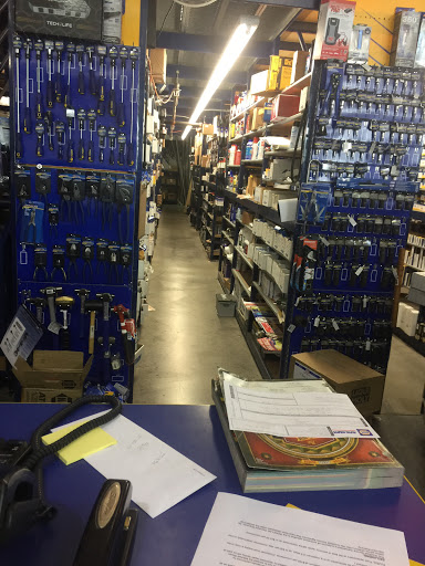 Auto Parts Store «NAPA Auto Parts - Eugene Auto Parts», reviews and photos, 3360 W 11th Ave, Eugene, OR 97402, USA