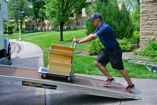 Moving and Storage Service «Two Men and a Truck», reviews and photos, 520 W 67th St, Loveland, CO 80538, USA