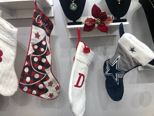 Jeweler «Mills Jewelers Camarillo», reviews and photos, 2171 Ventura Blvd, Camarillo, CA 93010, USA