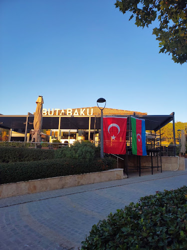 Uğur Mumcu, Haydar Aliyev Parkı, 1626. Sk. No:70, 06370 Yenimahalle/Ankara, Türkiye