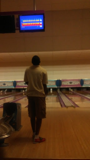 Bowling Alley «Parkland Bowl», reviews and photos, 5700 Silver Hill Rd, District Heights, MD 20747, USA