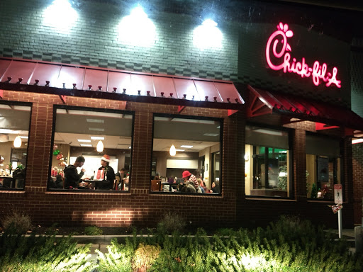 Fast Food Restaurant «Chick-fil-A», reviews and photos, 211 Eagleview Blvd, Exton, PA 19341, USA
