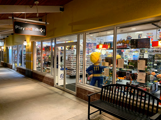 Video Game Store «Play And Talk Retro Video Games Iphone Repair Outlet Mall Location», reviews and photos, 10320 Factory Shop Blvd, Gulfport, MS 39503, USA