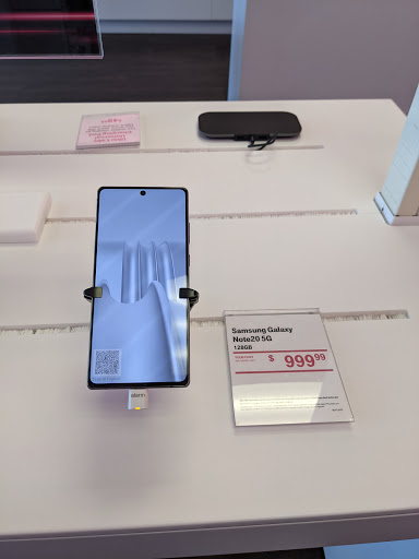 Cell Phone Store «T-Mobile», reviews and photos, 2431 US-1, North Brunswick Township, NJ 08902, USA