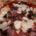 Photo n°2 de l'avis de Gianna.i fait le 03/07/2019 à 19:56 sur le  Pizza Margherita à Pompei