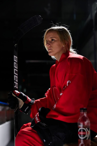 Lara Stalder - IceHockey Player