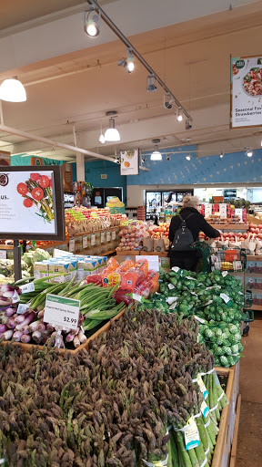 Grocery Store «Whole Foods Market», reviews and photos, 3000 Telegraph Ave, Berkeley, CA 94705, USA